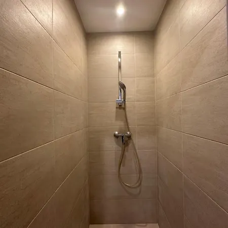 Forest - 3 Bedrooms & Free Parking * Gödöllő