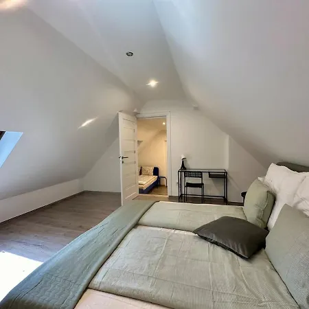 Forest - 3 Bedrooms & Free Parking Апартаменты *